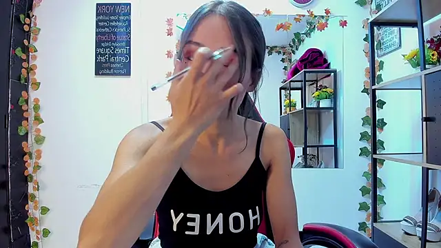 Tammy Thompson  online show from 17, 1, 2026