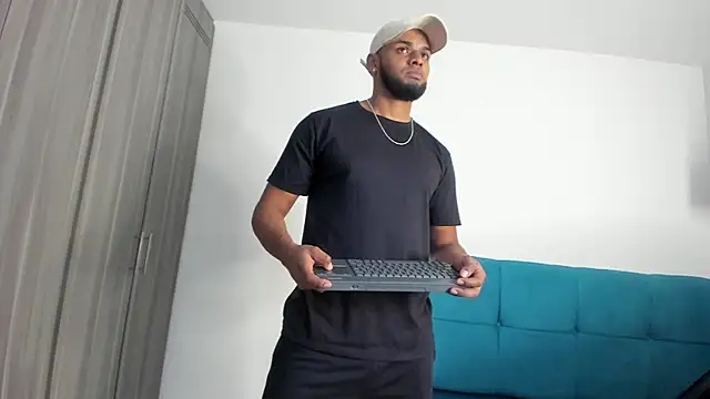 miky xxx online show from 6, 10, 2025