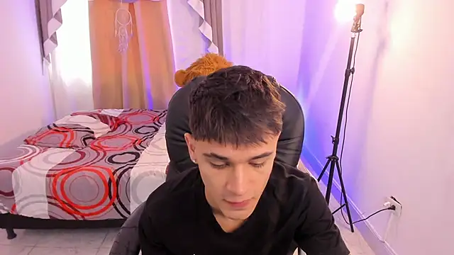 Aron Boyy online show from 23, 5, 2026