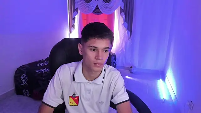 Aron Boyy online show from 18, 12, 2025