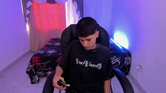 Aron Boyy online show from 3, 2, 2026