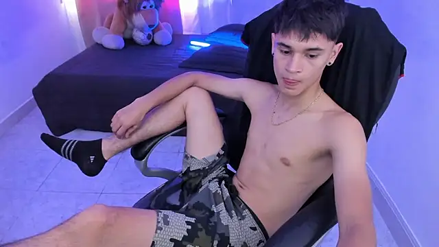 Aron Boyy online show from 10, 3, 2026