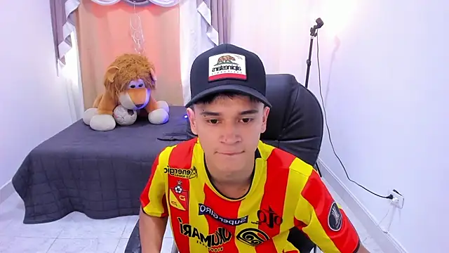 Aron Boyy online show from 26, 3, 2026