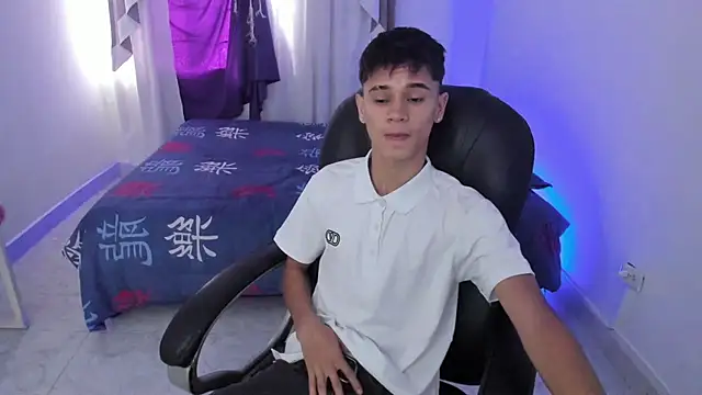 Aron Boyy online show from 27, 10, 2025