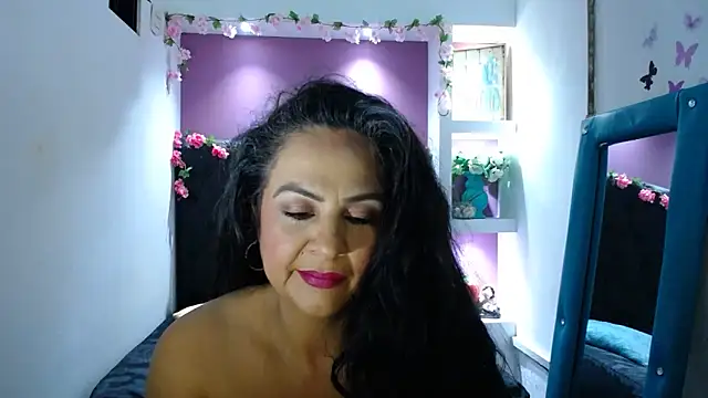 FunnyMatureXxX online show from 3, 12, 2025