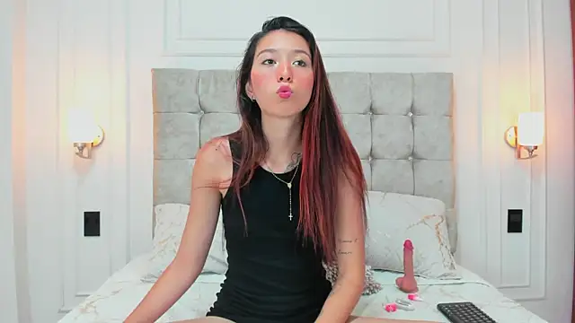 DulceEstrella  online show from 9, 10, 2025