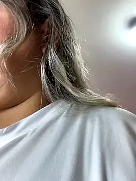 Lucy Milf 474 online show from 25, 11, 2025