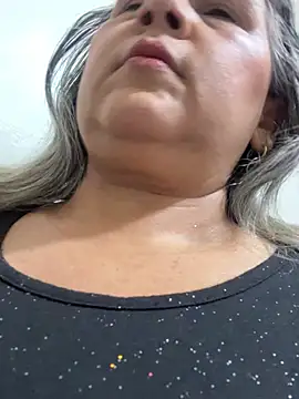 Snapshot of Lucy_Milf_474 chatting on 23, 4, 2026 Lucy Milf 474 online show from 23, 4, 2026