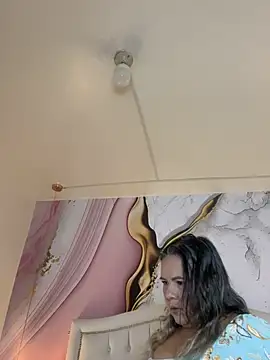 Snapshot of Lucy_Milf_474 chatting on 8, 5, 2026 Lucy Milf 474 online show from 8, 5, 2026