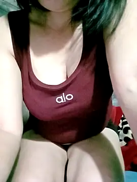 Surrilove online show from 17, 12, 2025