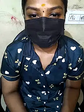 Snapshot of Tamil_Attitude_queen chatting on 16, 9, 2025 Tamil Attitude queen online show from 16, 9, 2025