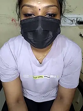 Snapshot of Tamil_Attitude_queen chatting on 28, 9, 2025 Tamil Attitude queen online show from 28, 9, 2025