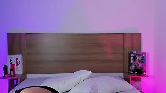 Snapshot of Akatsumi_ chatting on 23, 2, 2026 Akatsumi online show from 23, 2, 2026