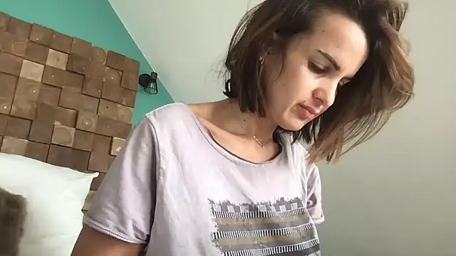 AmyStone   online show from 17, 6, 2026