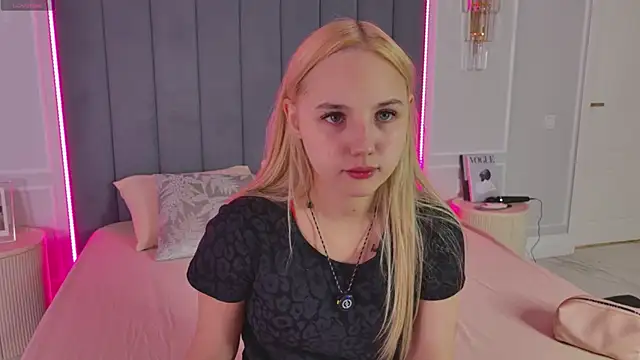 Sky Cutie online show from 27, 6, 2026