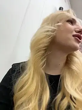 Sky Cutie online show from 7, 2, 2026