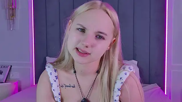 Sky Cutie online show from 12, 6, 2026