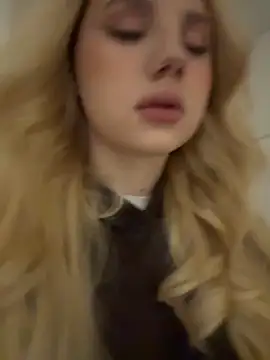 Sky Cutie online show from 1, 2, 2026