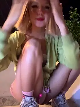 SweetBunnyGF online show from 1, 10, 2025