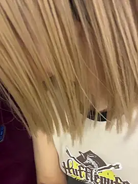 Snapshot of SweetBunnyGF chatting on 16, 2, 2026 SweetBunnyGF online show from 16, 2, 2026