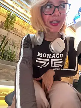 SweetBunnyGF online show from 29, 5, 2026
