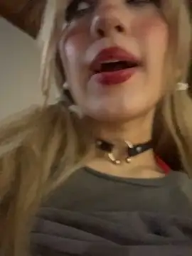 SweetBunnyGF online show from 17, 9, 2025