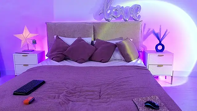 Jules night online show from 6, 5, 2026