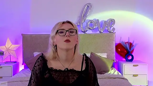 Jules night online show from 28, 5, 2026