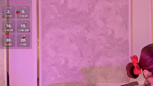 doll eyees  online show from 30, 10, 2025