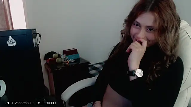 Snapshot of Flor3citarockera chatting on 1, 12, 2025 Flor3citarockera online show from 1, 12, 2025