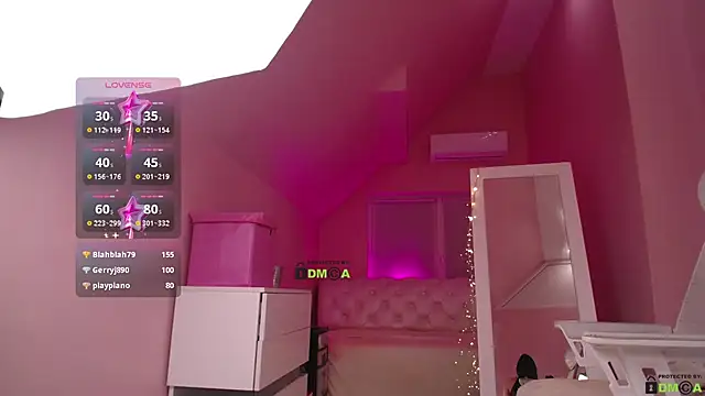 Opheliaxss online show from 8, 3, 2025