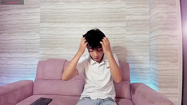 Dani rivass online show from 3, 12, 2025