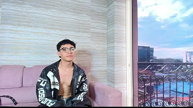 Snapshot of Dani_rivass chatting on 4, 10, 2025 Dani rivass online show from 4, 10, 2025