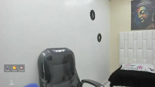 venus cortez online show from 9, 11, 2025