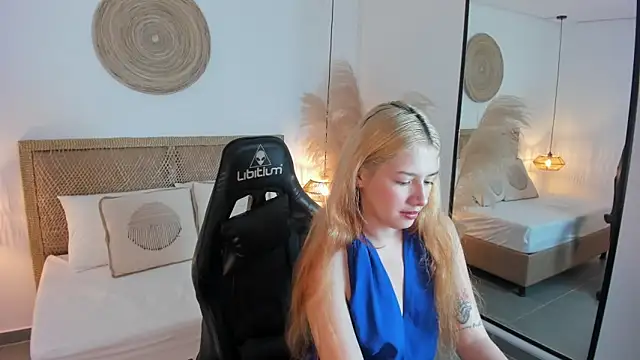 daniand  online show from 30, 9, 2025