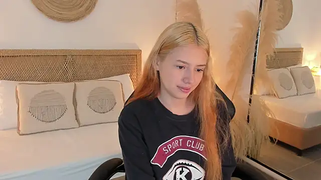 daniand  online show from 22, 9, 2025