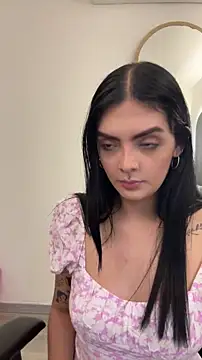 Snapshot of AliceRitter chatting on 4, 6, 2026 AliceRitter online show from 4, 6, 2026