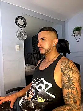 Snapshot of ALEXXX_KING chatting on 13, 9, 2025 ALEXXX KING online show from 13, 9, 2025