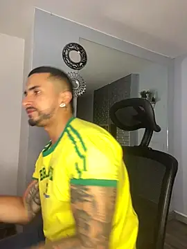 Snapshot of ALEXXX_KING chatting on 11, 9, 2025 ALEXXX KING online show from 11, 9, 2025