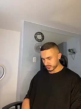 Snapshot of ALEXXX_KING chatting on 20, 9, 2025 ALEXXX KING online show from 20, 9, 2025