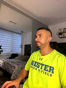 Snapshot of ALEXXX_KING chatting on 24, 9, 2025 ALEXXX KING online show from 24, 9, 2025