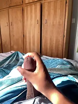 CreamyOff45 online show from 19, 2, 2026