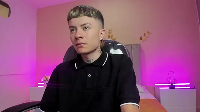 Nascary Fox online show from 2, 4, 2026