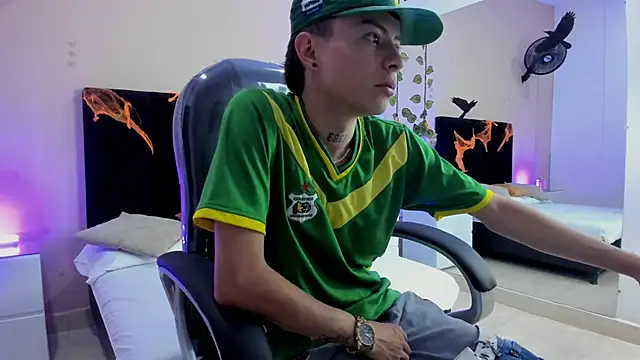 Nascary Fox online show from 27, 10, 2025