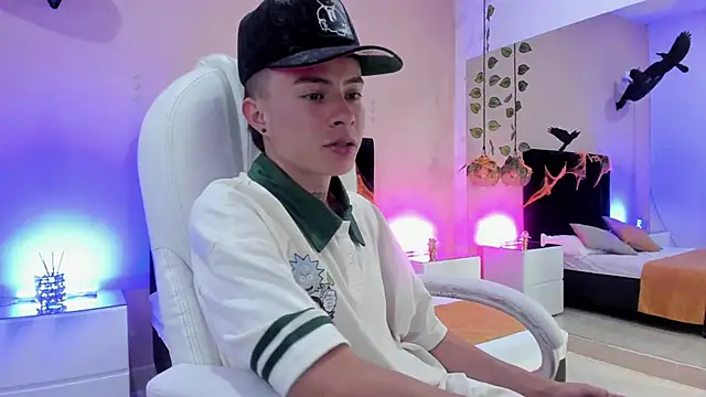 Nascary Fox online show from 11, 10, 2025