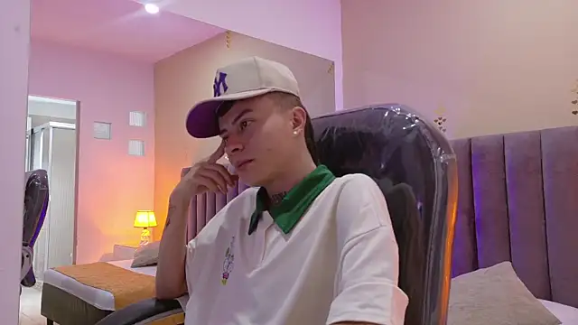 Nascary Fox online show from 30, 11, 2025