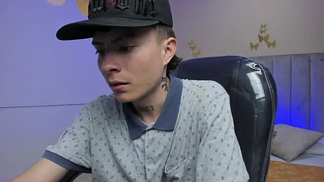 Nascary Fox online show from 4, 2, 2026