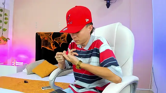 Nascary Fox online show from 1, 10, 2025