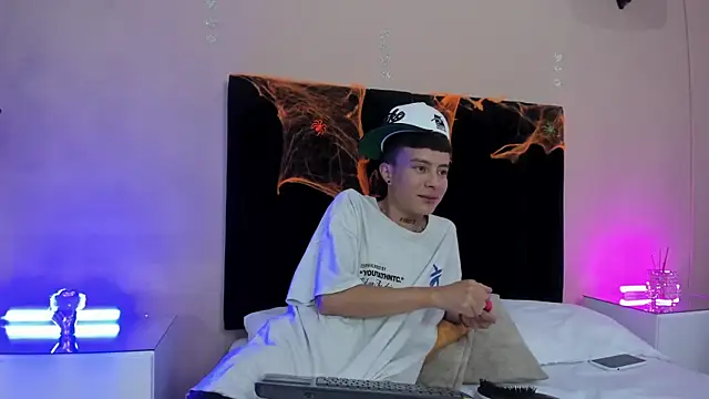 Nascary Fox online show from 2, 10, 2025