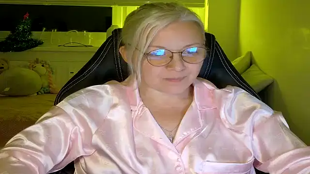 Linsy Kim online show from 11, 2, 2026